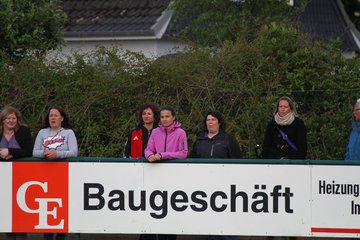 Bild 220 - Heiligenstedten am 30.5.12